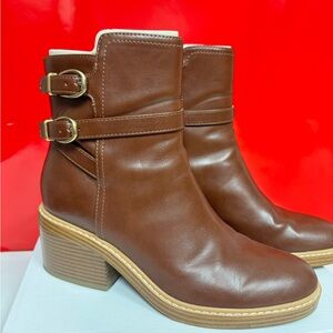 Marc Fisher Marieta Bootie/Dark Natural/Size 9/Gently Worn